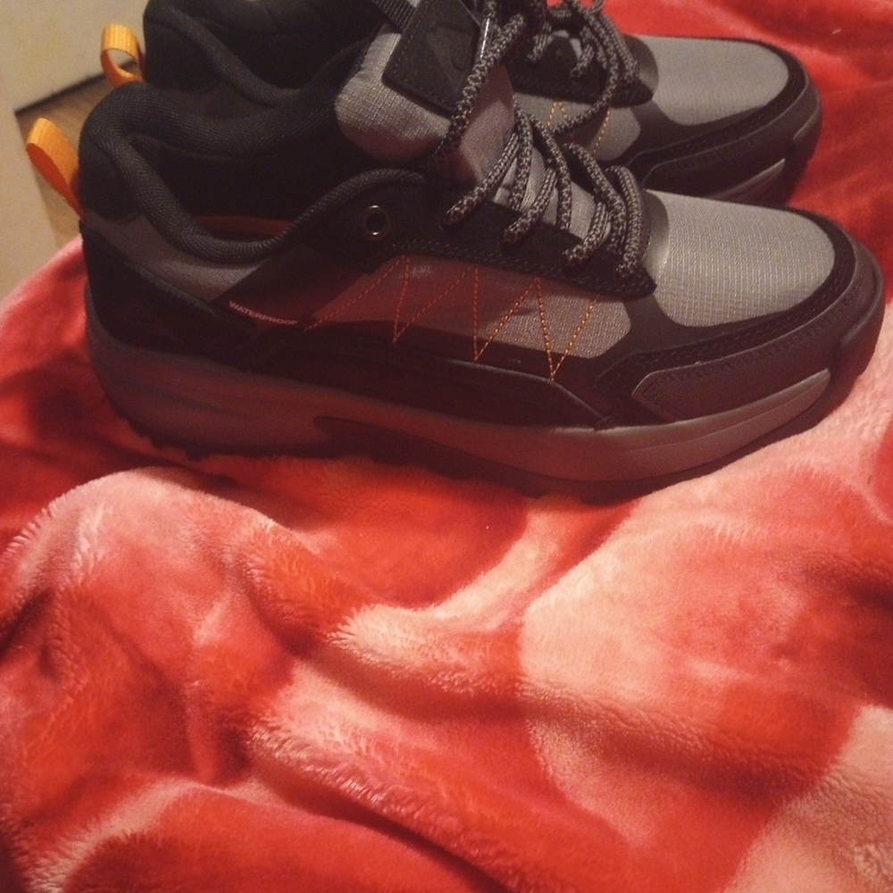 Stylish Black and Gray Men's Shoes
